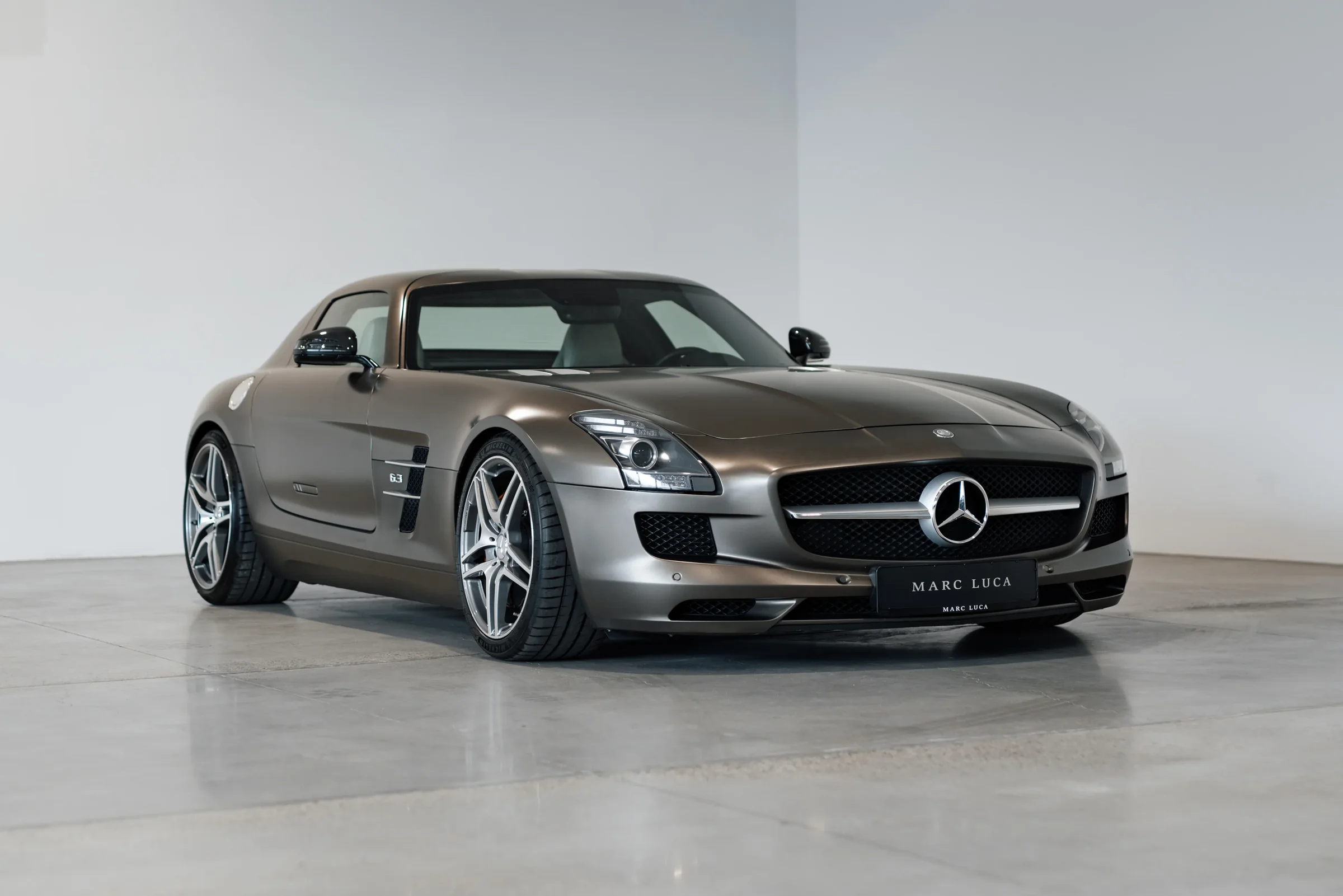 MB SLS